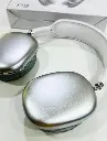 headphone 2.webp